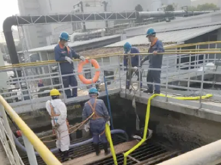 北京市某大型污水处理厂污水沉淀池清淤